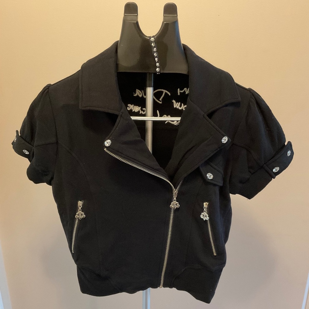 Dereon crop side zip sweater top with pockets and rhinestones large